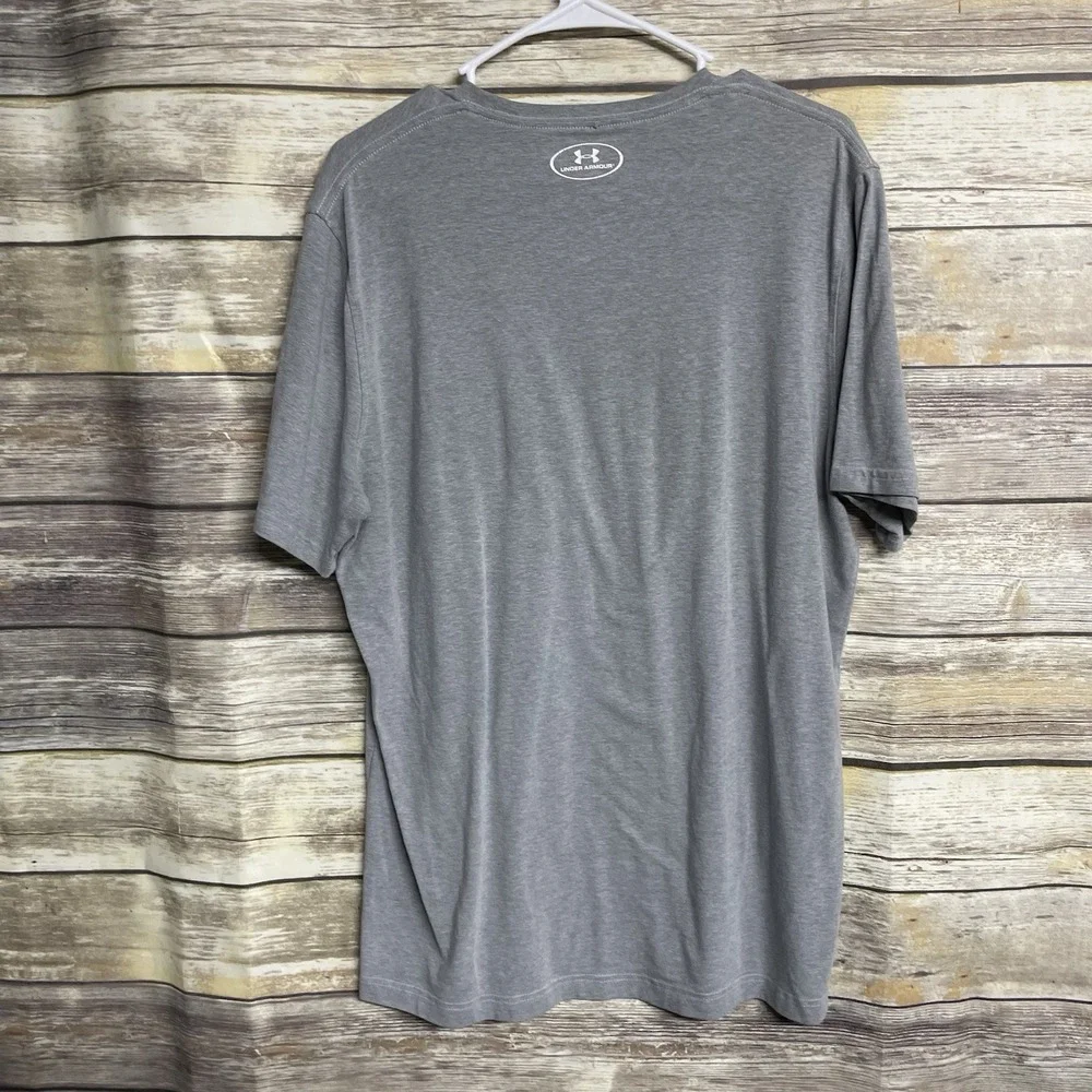 Under Armour Shirt Mens Medium Gray Freedom USA Flag‎ Logo Athletic Cotton Adult
